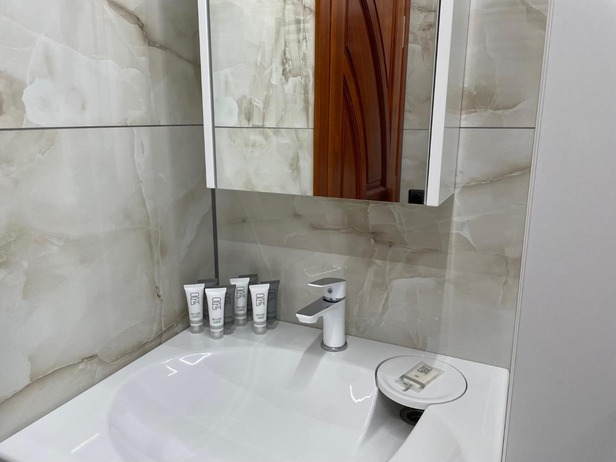 Brivibas - South / North, Free Privat Parking, Free Wifi, Self Check-in Căn hộ Riga